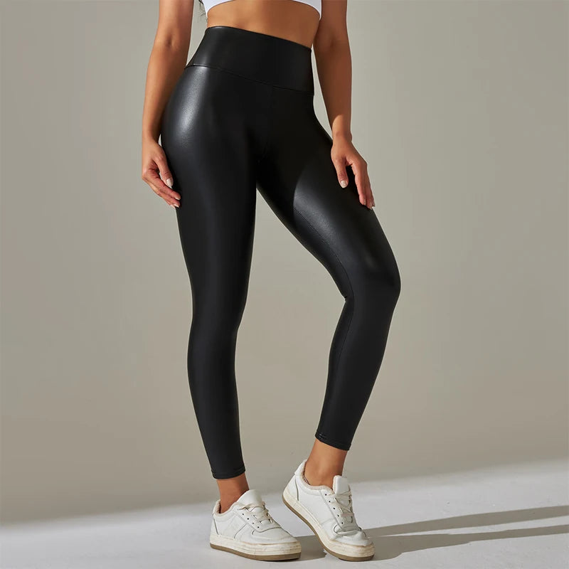 Leggings LuxeFit Noir de couro PU justas