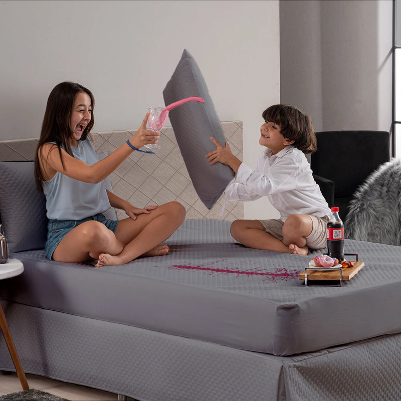 4 Layers Waterproof Mattress Cover Kit + Single Pillow/Couple/Queen/King Waterproof Protector